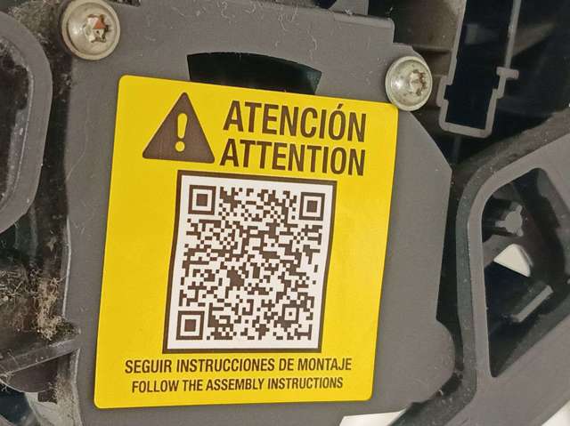 8200213760 RENAULT Conmutador columna dirección comprar Madrid