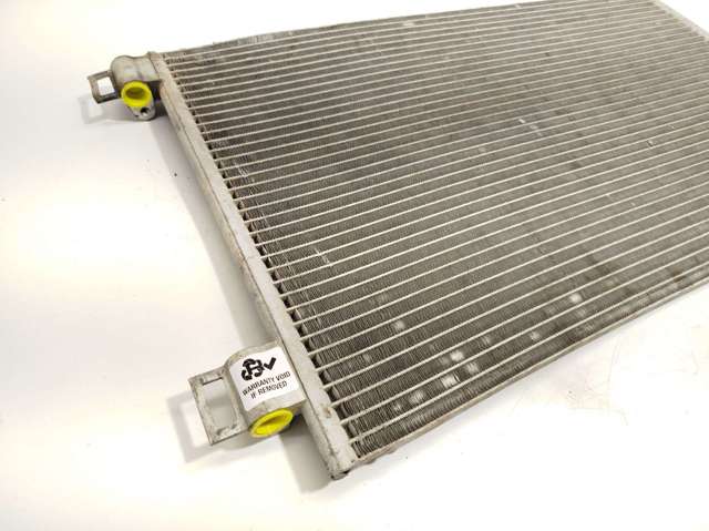 Radiador de aire acondicionado 8200455795 RENAULT