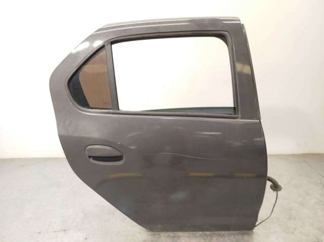 RENAULT 821000293R Puerta trasera derecha  comprar en Albacete