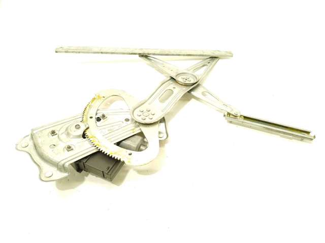 827310166R RENAULT Motor del elevalunas de la puerta trasera izquierda  en stock Gandía