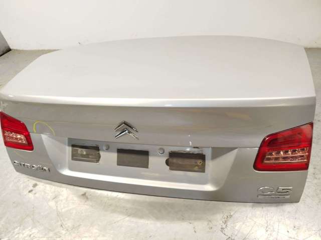 PEUGEOT 860694 Tapa maletero  en stock Terrassa