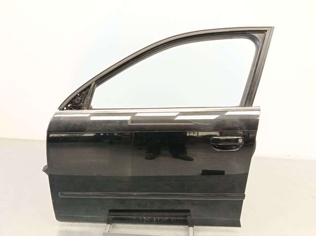Puerta delantera izquierda para Audi A4 8EC