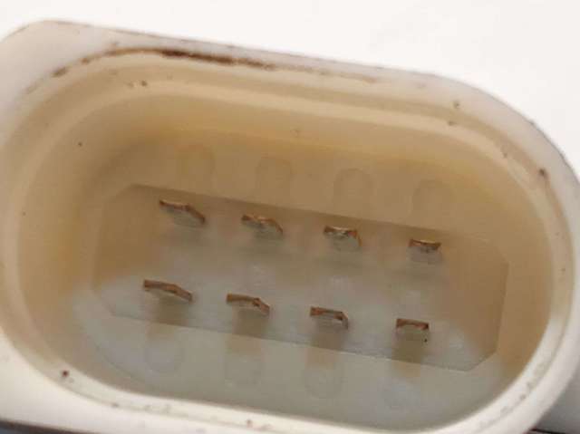8E0839015AA Cerradura de puerta trasera izquierda  comprar en Reus