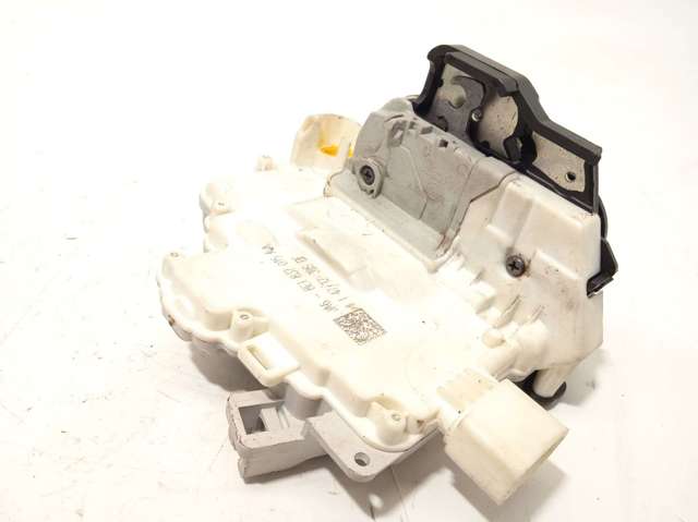 VAG 8E1837015AA Cerradura comprar Pamplona