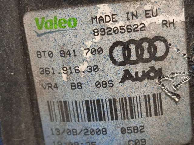 Luz antiniebla derecha 8T0941700 VAG