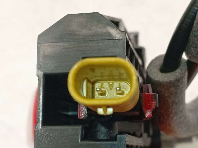8V0837205AGRU VAG