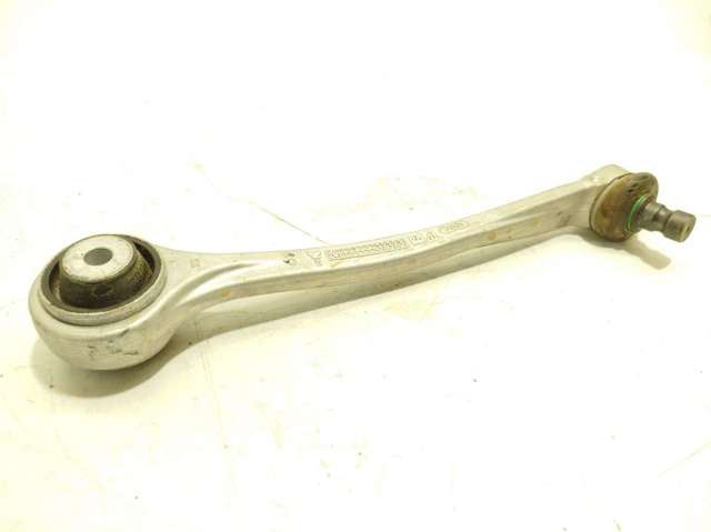 8W0407506E Brazo superior derecho de la suspensión delantera  comprar en Pontevedra