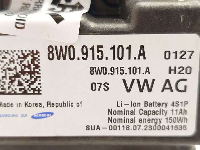 8W0915101A Batería de arranque  disponible Málaga