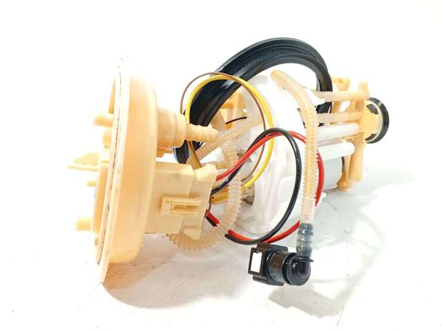 Comprar Módulo de bomba de combustible con sensor de nivel de combustible Audi A4  8W5, 8WD a bajo precio