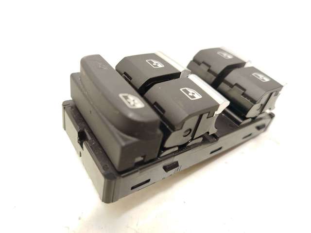 Unidad de control elevalunas delantera izquierda 8W0959851E5PR VAG