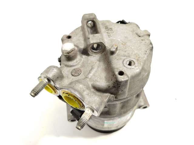 8W8319D629AD Compresor de aire acondicionado  en stock Granada