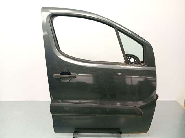 PEUGEOT 9004Z6 Puerta delantera derecha  en stock Valencia