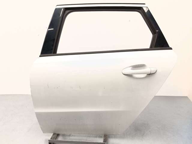 9006S7 PEUGEOT Puerta trasera izquierda  en stock Huelva