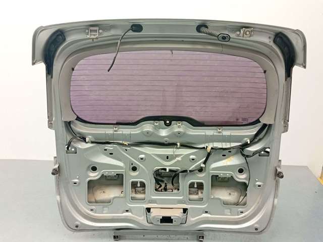 901001385R Tapa del maletero  comprar en Pontevedra