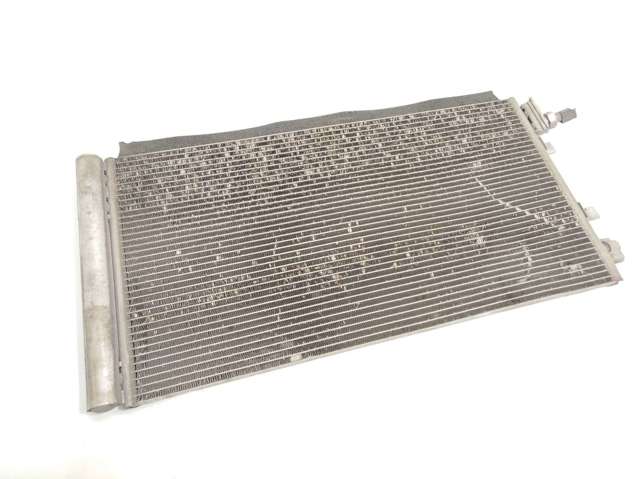 921000294R RENAULT Condensador aire acondicionado  en stock Huelva