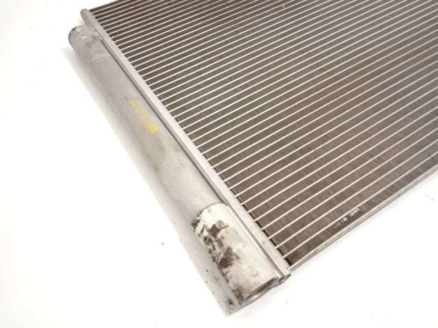 RENAULT 921001829R Condensador aire acondicionado  en stock Terrassa