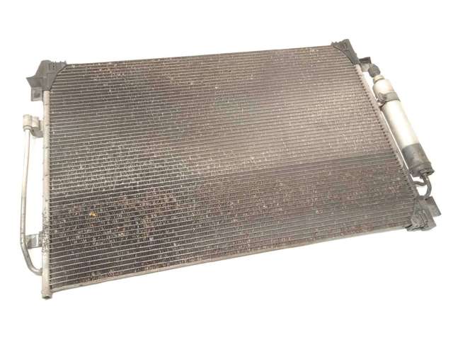 Condensador 921101AA0A NISSAN