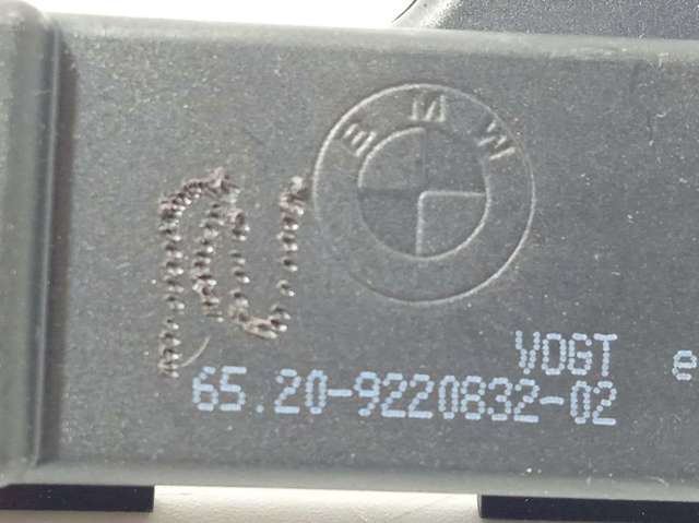 9220832 BMW