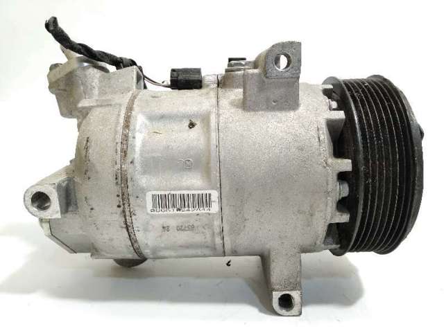 RENAULT 926000734R Compresor de aire acondicionado  comprar en Murcia