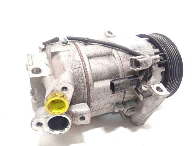 RENAULT 926000734R Compresor de aire acondicionado  disponible Lugo