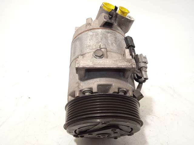 RENAULT 926000734R Compresor de aire acondicionado  comprar en Albacete