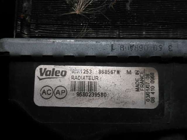 9680239580 Radiador de refrigeración del motor  disponible Utrera