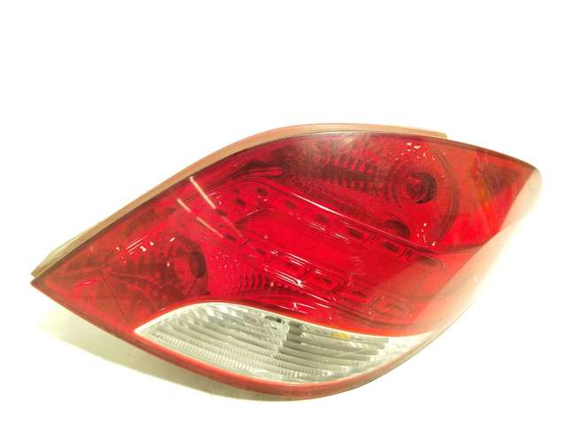 PEUGEOT 9686565980 Piloto trasero derecho  disponible Lugo