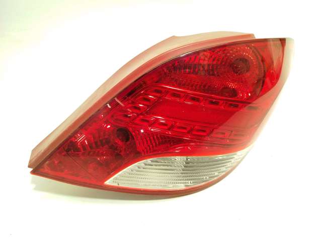 9686565980 PEUGEOT Piloto trasero derecho comprar Bilbao