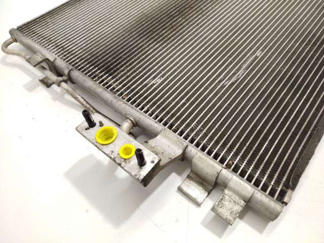 976062P100 Hyundai/Kia