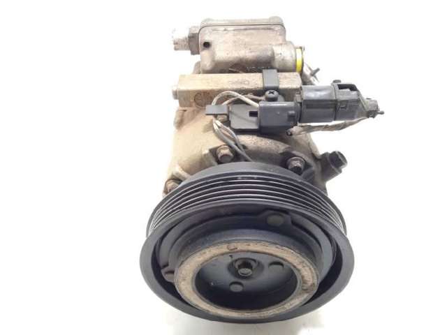 977012H202 HYUNDAI Compresor de aire acondicionado  en stock Huelva