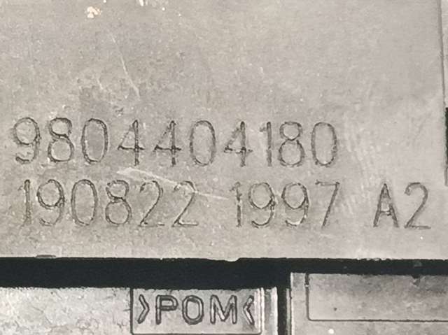 9804404180 PEUGEOT Cerradura de tapa de maletero  comprar en Lleida