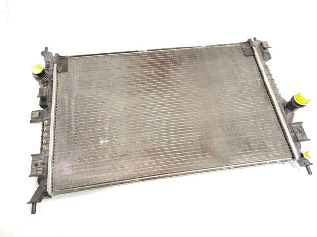 PEUGEOT 9809141780 Radiador de refrigeración del motor  disponible Lugo