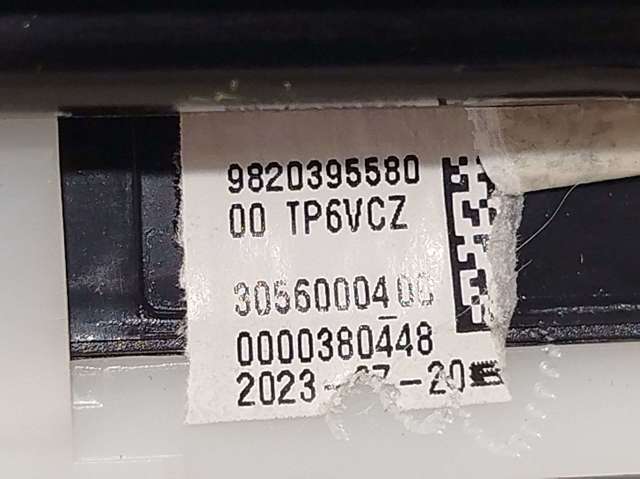 9820395580 Chrysler