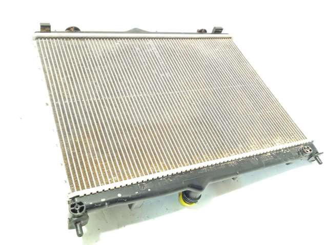 Radiador del motor 9825333380 OPEL