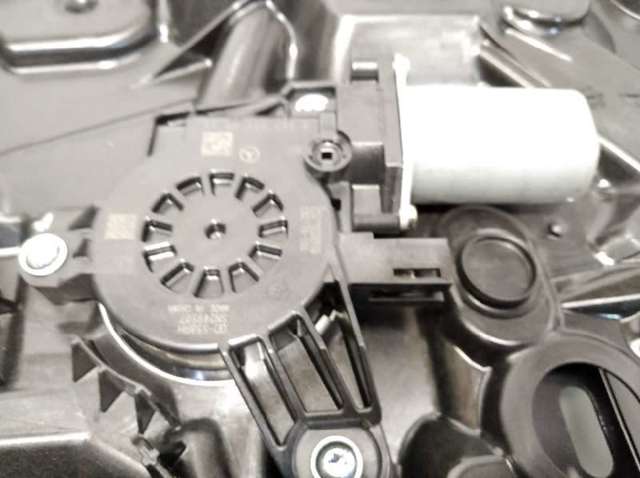 A0009060908 Mercedes