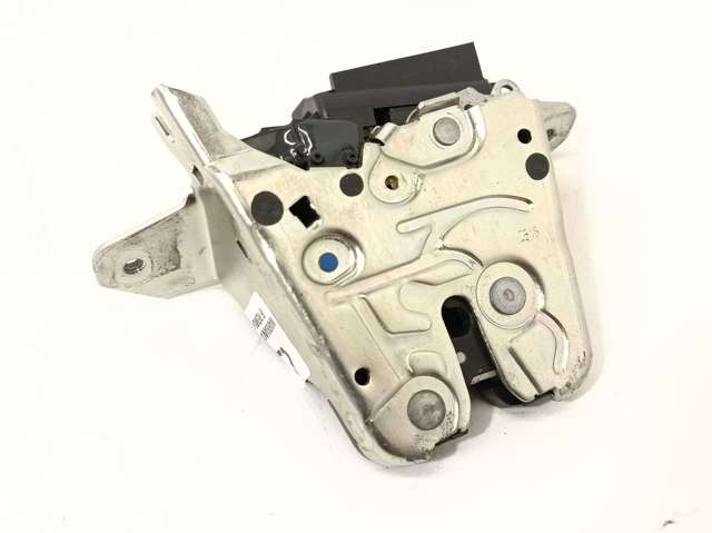 MERCEDES A0997400300 Cerradura de maletero  en stock Salamanca