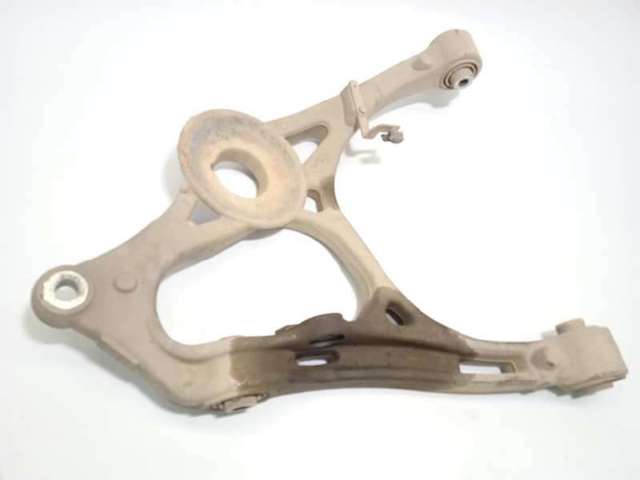 A1643501906 Brazo suspension trasero inferior izquierdo comprar Girona