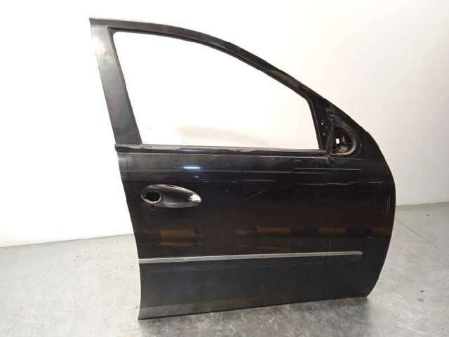 MERCEDES A1647200205 Puerta delantera derecha comprar Barcelona