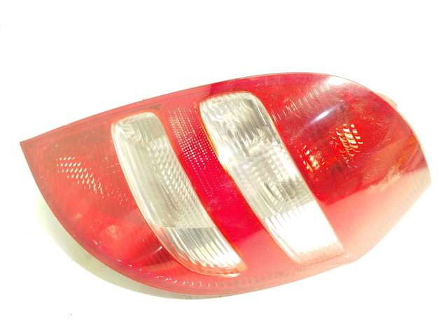 A1698200464 MERCEDES Piloto trasero derecho comprar Madrid
