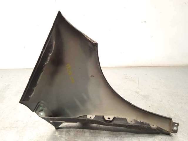 Aleta delantera izquierda para Mercedes A W169