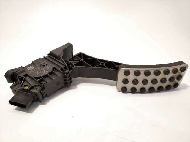 Pedal de aceleracion Mercedes A  (2018-2026)
