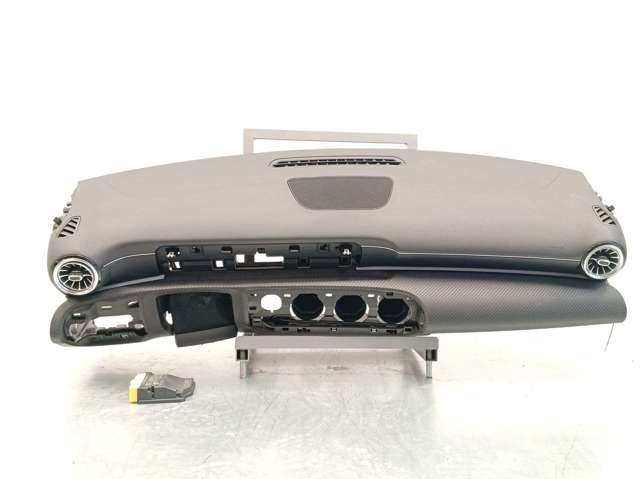 A1779000304 Mercedes