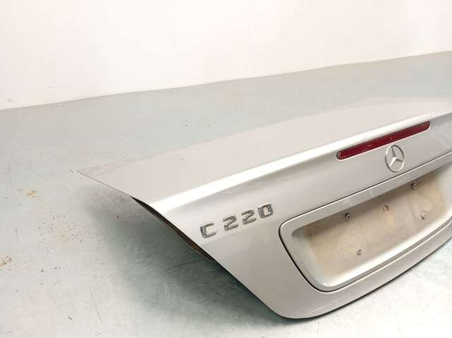 Comprar Tapa del maletero Mercedes C  W203 a bajo precio