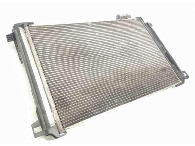 MERCEDES A2045000654 Condensador aire acondicionado  en stock Salamanca
