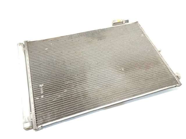 MERCEDES A2045000654 Condensador de aire acondicionado  comprar en Albacete