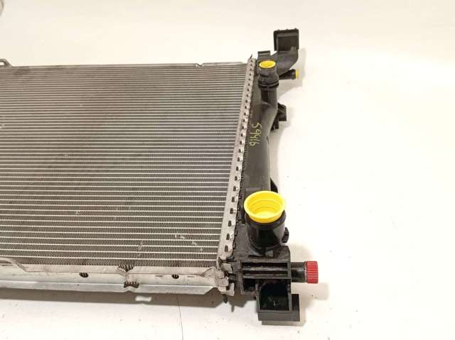 Radiador de agua Mercedes A  (W176)