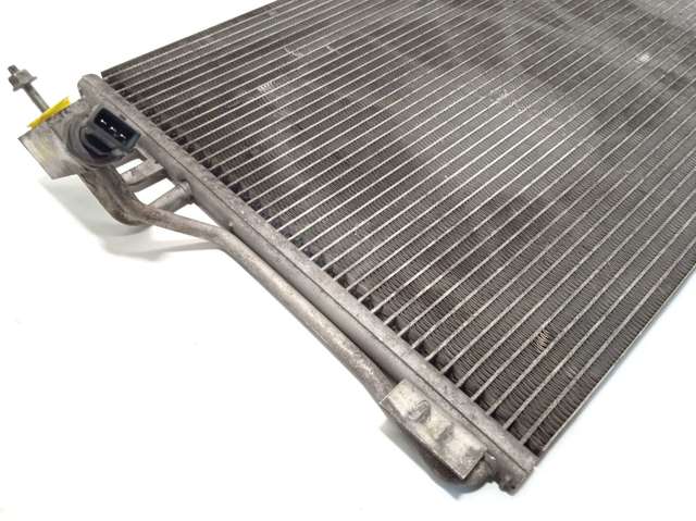 MERCEDES A6398350070 Condensador aire acondicionado  en stock Terrassa