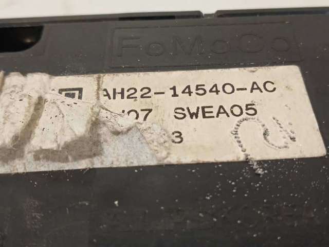 AH2214540AC Land Rover