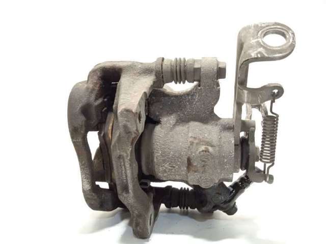 B4Y72698ZA Mazda