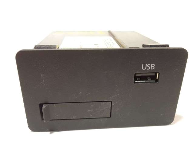 BDGG669U0 Mazda